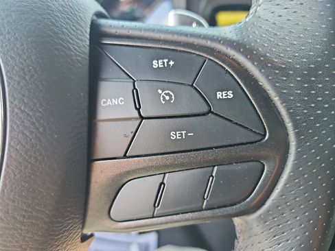 Used 2023 Dodge Charger R/T w/ Blacktop Package image 13