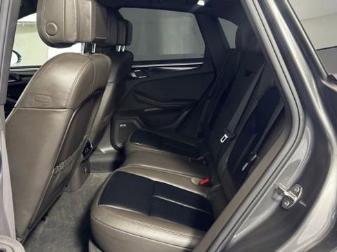 Used 2018 Porsche Macan S AWD/4WD image 16