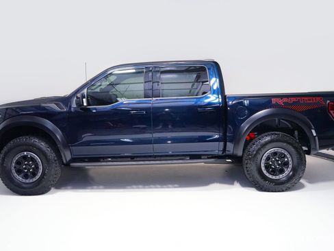 Used 2025 Ford F150 Raptor AWD/4WD image 4