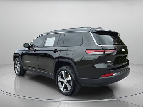 Used 2024 Jeep Grand Cherokee L Limited image 20