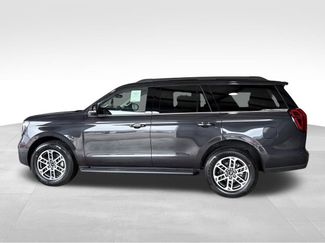 New 2026 Ford Expedition Active RWD video 2