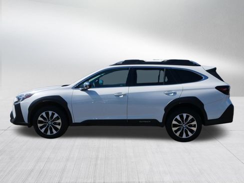 Certified 2025 Subaru Outback Touring XT AWD/4WD image 4