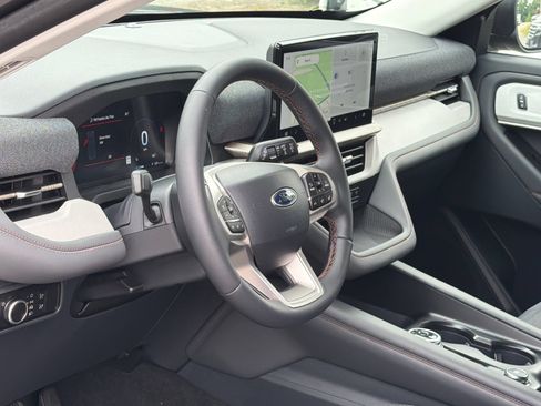 New 2026 Ford Explorer Active AWD/4WD image 15
