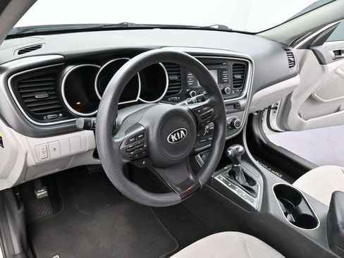 Used 2015 Kia Optima LX w/ LX Convenience Plus Package FWD image 16