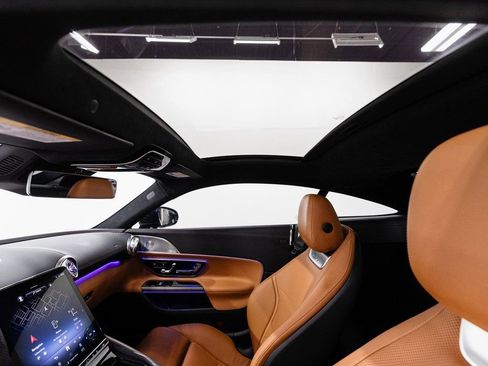 Used 2025 Mercedes-Benz AMG GT 63 image 19