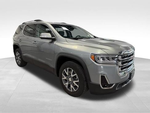 Used 2023 GMC Acadia SLT FWD image 3