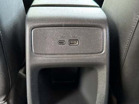 Used 2024 Chevrolet Trax LT w/ Driver Confidence Package FWD image 16