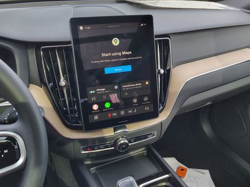 New 2026 Volvo XC60 B5 Plus w/ Protection Package Premier image 18