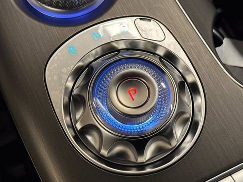 New 2026 Genesis GV60 RWD image 22