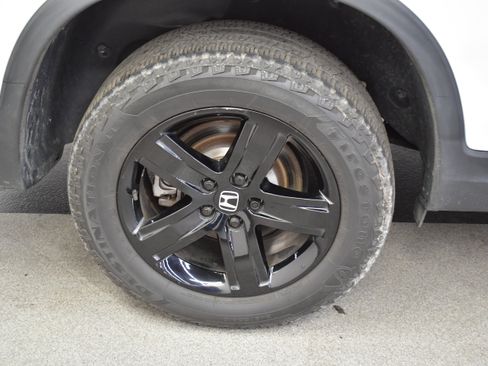 Used 2023 Honda Ridgeline Black Edition image 40