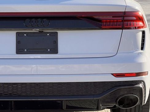 Used 2023 Audi RS Q8 image 5