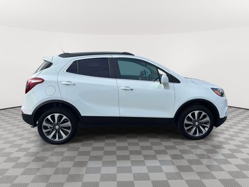 Used 2022 Buick Encore Preferred w/ Safety Package AWD/4WD image 4