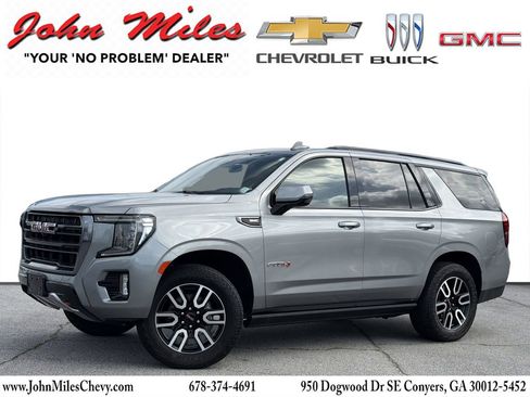 Used 2024 GMC Yukon AT4 w/ AT4 Premium Plus Package AWD/4WD image 1