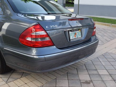 Used 2006 Mercedes-Benz E 350 Sedan image 18