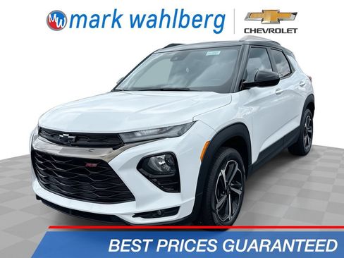 Used 2023 Chevrolet TrailBlazer RS w/ Convenience Package AWD/4WD image 1
