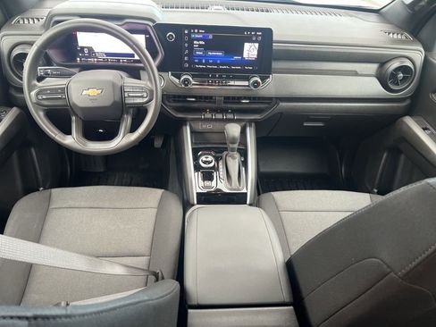 Used 2025 Chevrolet Colorado W/T image 30