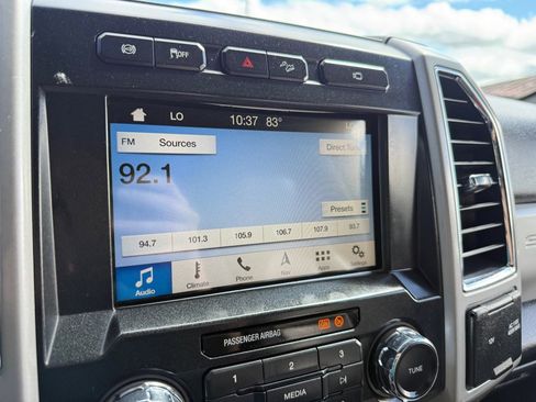 Used 2018 Ford F250 Lariat w/ Lariat Value Package AWD/4WD image 34