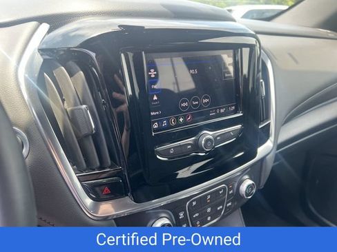 Certified 2023 Chevrolet Traverse LT FWD image 19