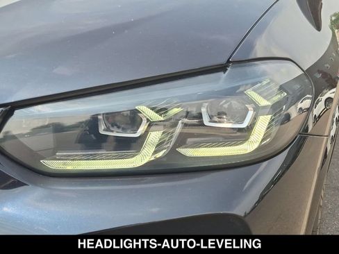 Used 2022 BMW X3 xDrive30i AWD/4WD image 16