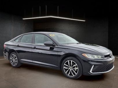 Used 2025 Volkswagen Jetta SE