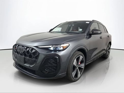 New 2026 Audi SQ5 Prestige AWD/4WD image 3