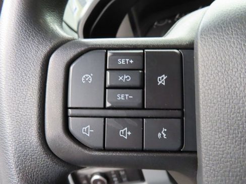 Used 2023 Ford F450 XLT image 39