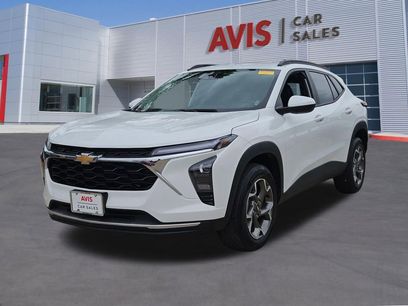 Used 2025 Chevrolet Trax LT w/ LT Convenience Package