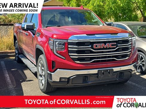 Used 2023 GMC Sierra 1500 SLT w/ SLT Premium Plus Package AWD/4WD image 1