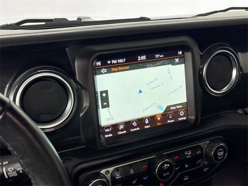 Used 2023 Jeep Wrangler Sahara image 14