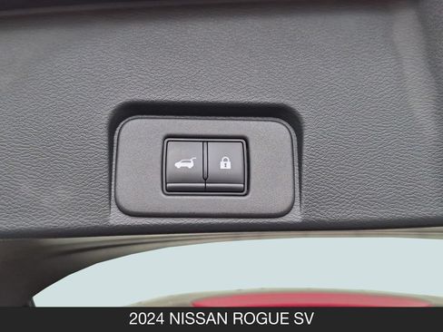 Certified 2024 Nissan Rogue SV w/ SV Premium Package FWD image 25