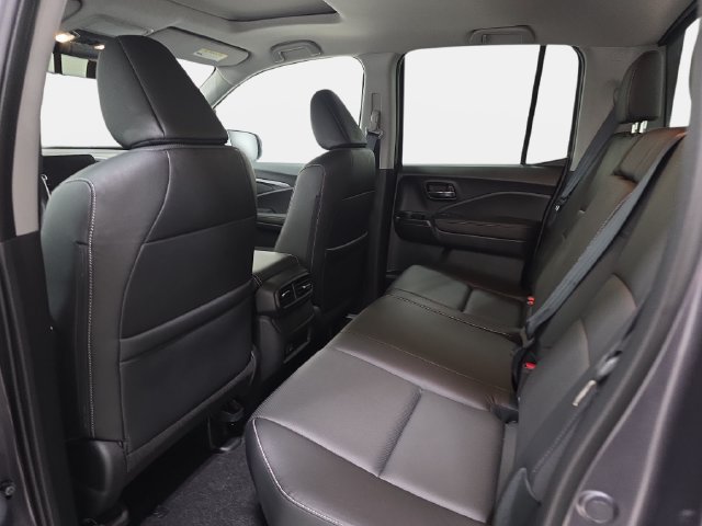 Used 2025 Honda Ridgeline RTL image 12