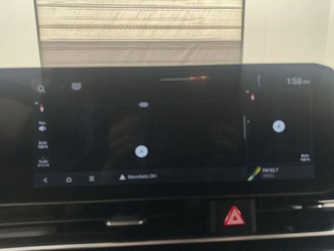 Certified 2025 Kia Carnival LXS FWD image 20