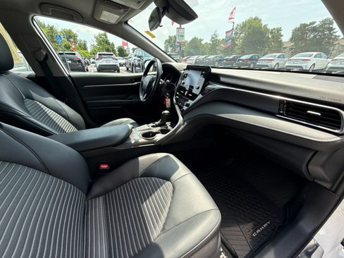 Used 2023 Toyota Camry SE FWD image 27