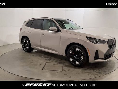 Used 2025 BMW X3 xDrive30i w/ M Sport Package AWD/4WD image 2