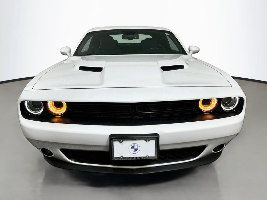 Used 2022 Dodge Challenger SXT w/ Blacktop Package RWD image 2