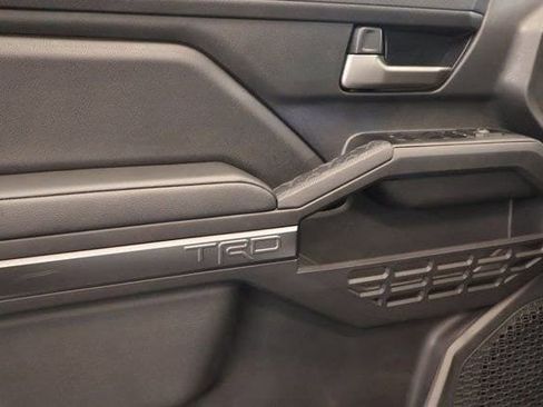 New 2025 Toyota Tacoma TRD Off-Road AWD/4WD image 9