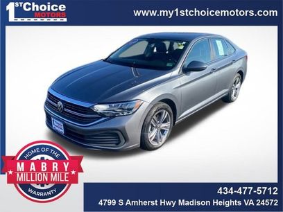 Used 2024 Volkswagen Jetta SE