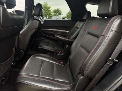 Used 2018 Dodge Durango R/T w/ Blacktop Package RWD image 25