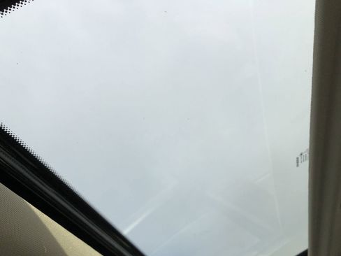 New 2025 Nissan Altima 2.5 SR w/ SR Premium Package image 32