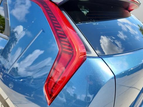 Certified 2026 Kia Niro Wind FWD image 34