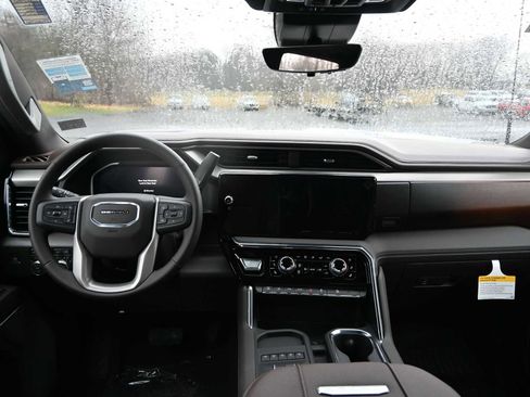 New 2026 GMC Sierra 3500 Denali w/ Denali Reserve Package image 25