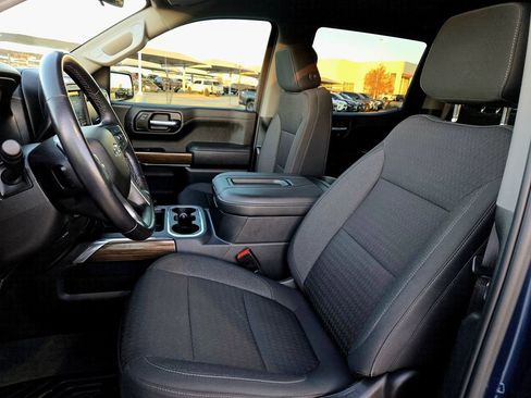 Used 2021 Chevrolet Silverado 1500 LT Trail Boss image 25