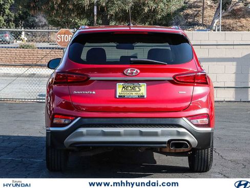 Used 2019 Hyundai Santa Fe SE AWD/4WD image 3