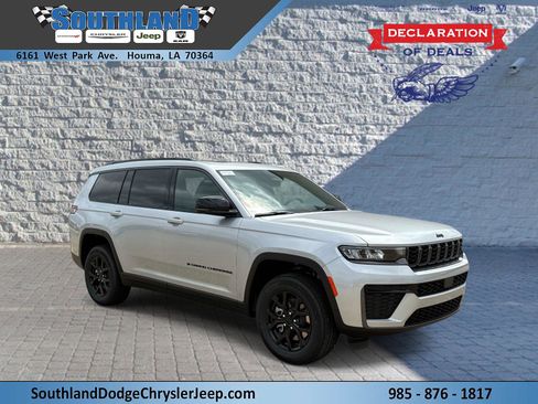 New 2026 Jeep Grand Cherokee L 2WD image 1