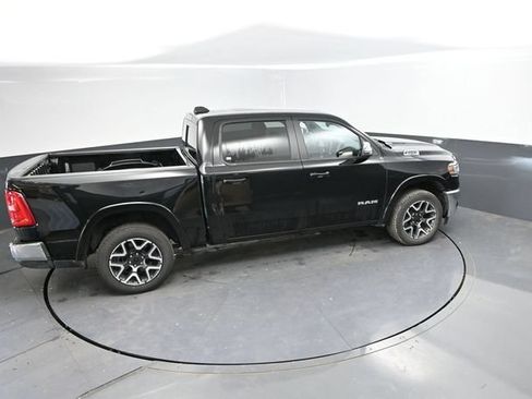Used 2025 RAM 1500 Laramie AWD/4WD image 39