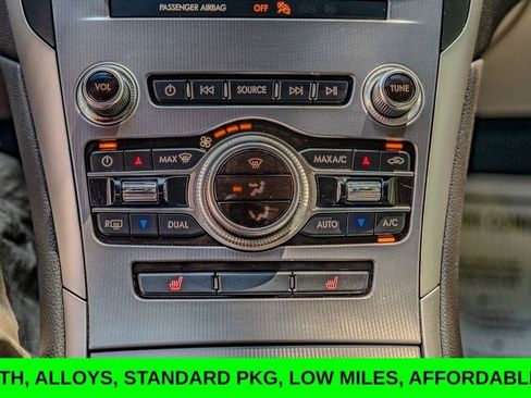 Used 2019 Lincoln MKZ Premiere FWD image 28