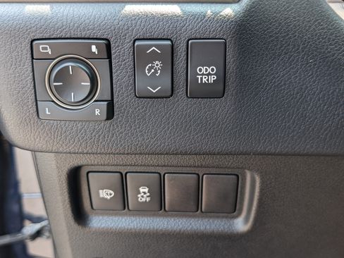 Used 2019 Lexus GX 460 Premium AWD/4WD image 24