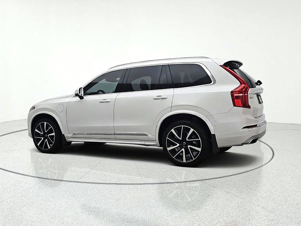 Used 2021 Volvo XC90 T8 Inscription Expression w/ Protection Package Premier AWD/4WD image 4