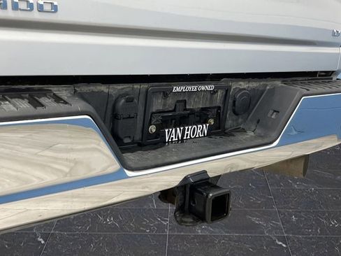 Used 2022 Chevrolet Silverado 2500 LT w/ Convenience Package image 34