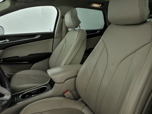 Used 2019 Lincoln MKC Reserve w/ MKC Climate Package image 19